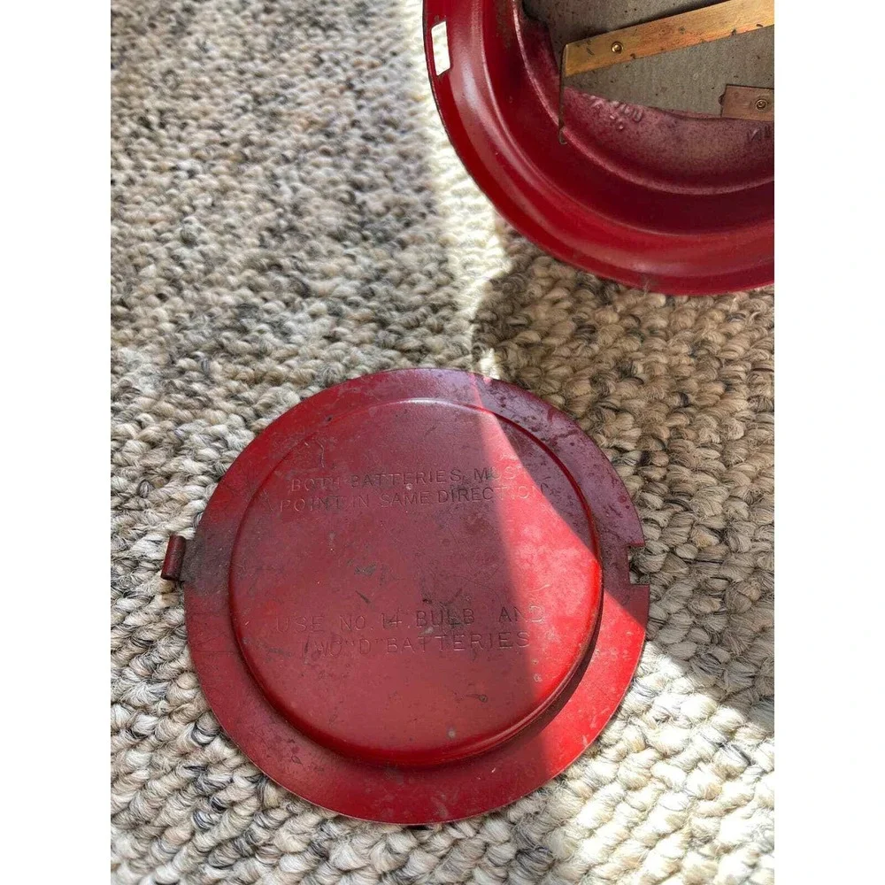 Vintage Dietz Comet H-12 Red Battery-operated Railroad Lantern Untested‎ Patina